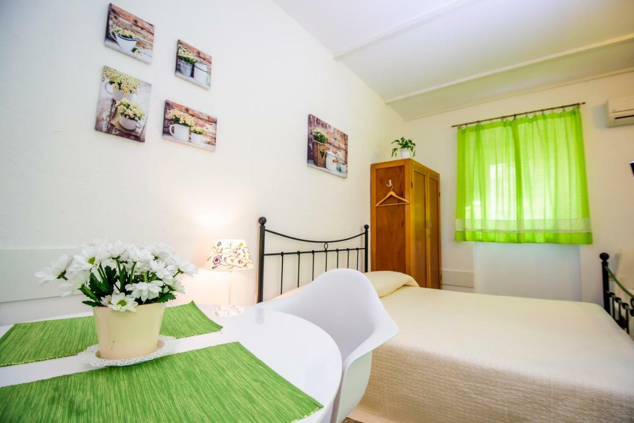 Rustica Apartments Šibenik Esterno foto
