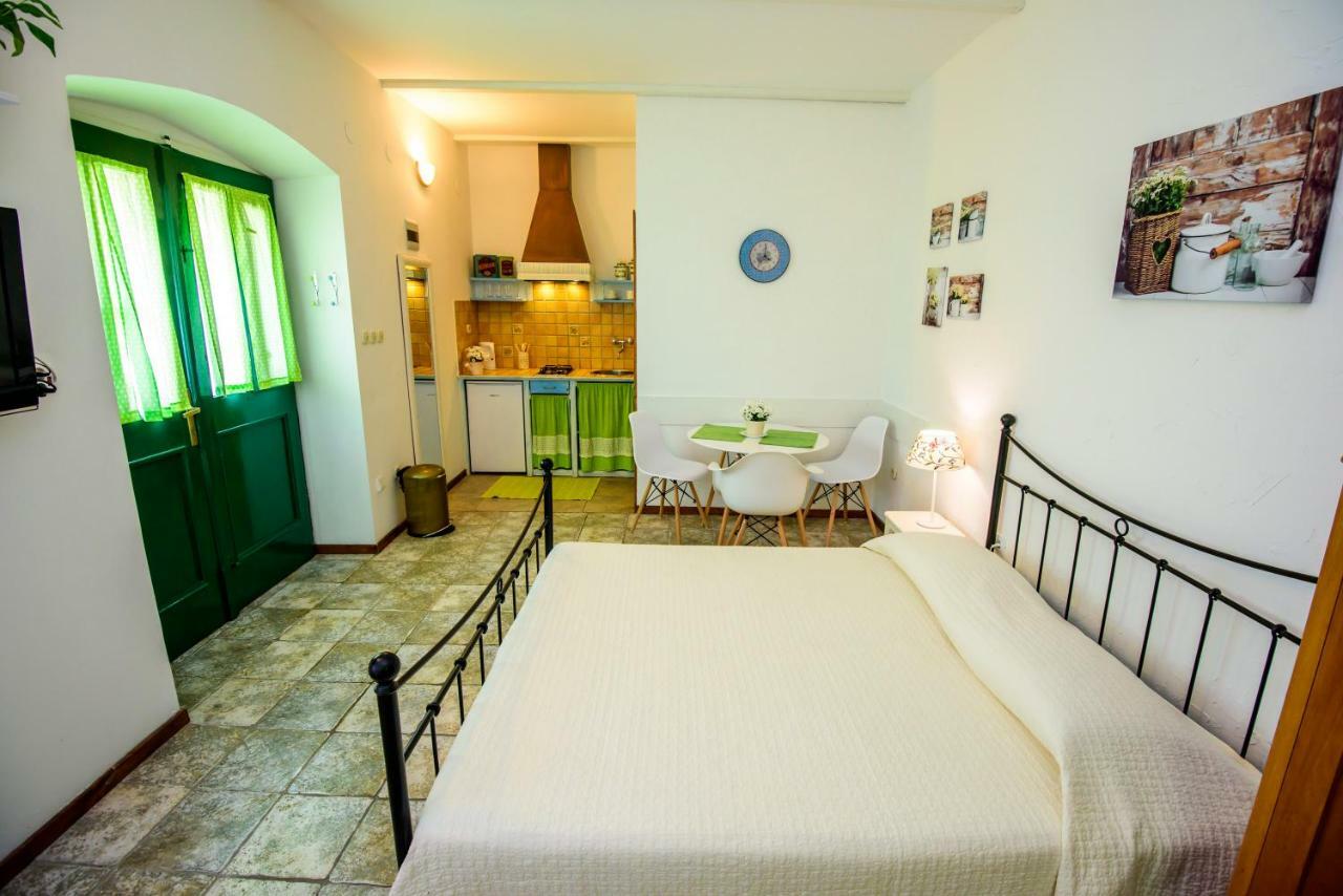 Rustica Apartments Šibenik Esterno foto