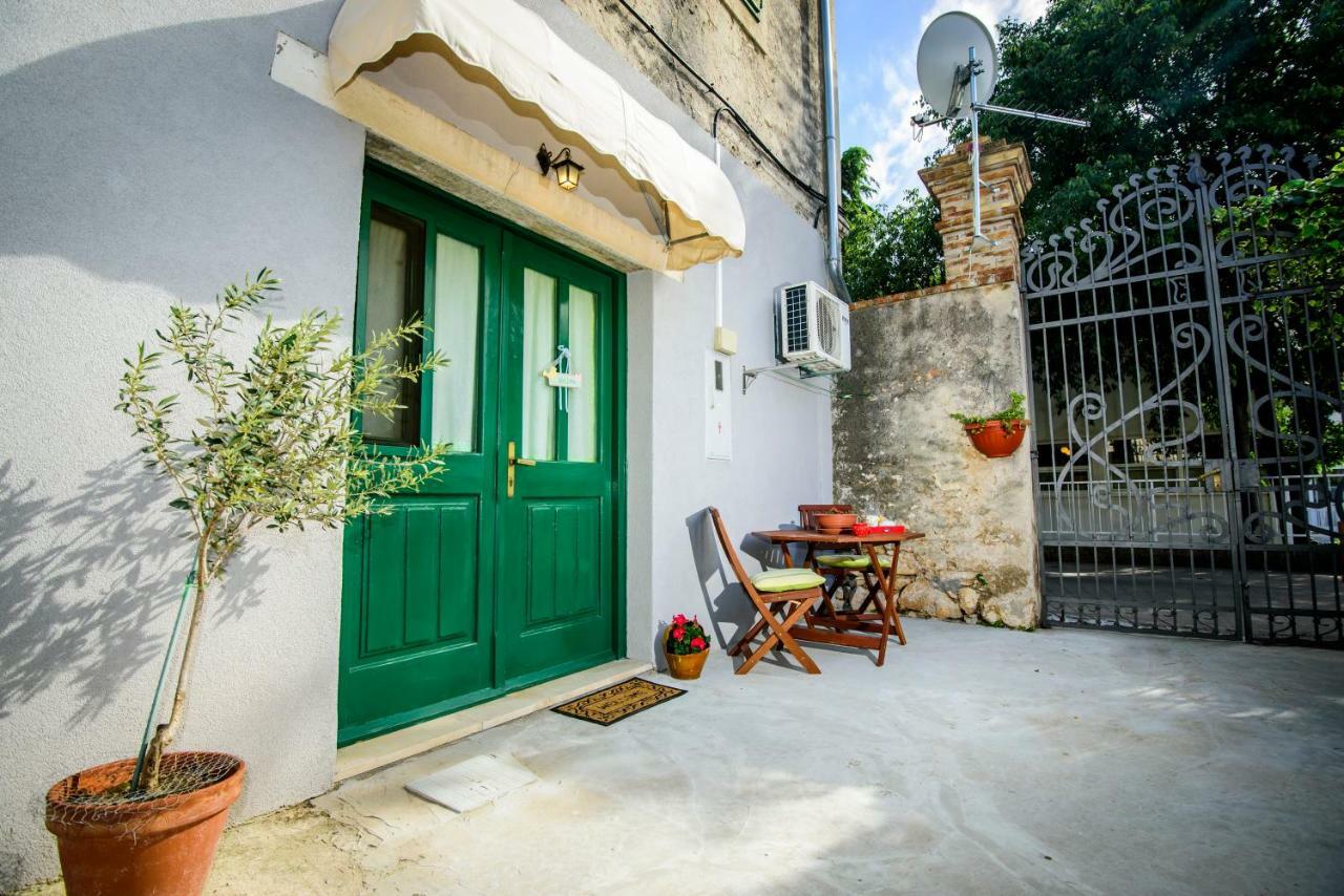 Rustica Apartments Šibenik Esterno foto